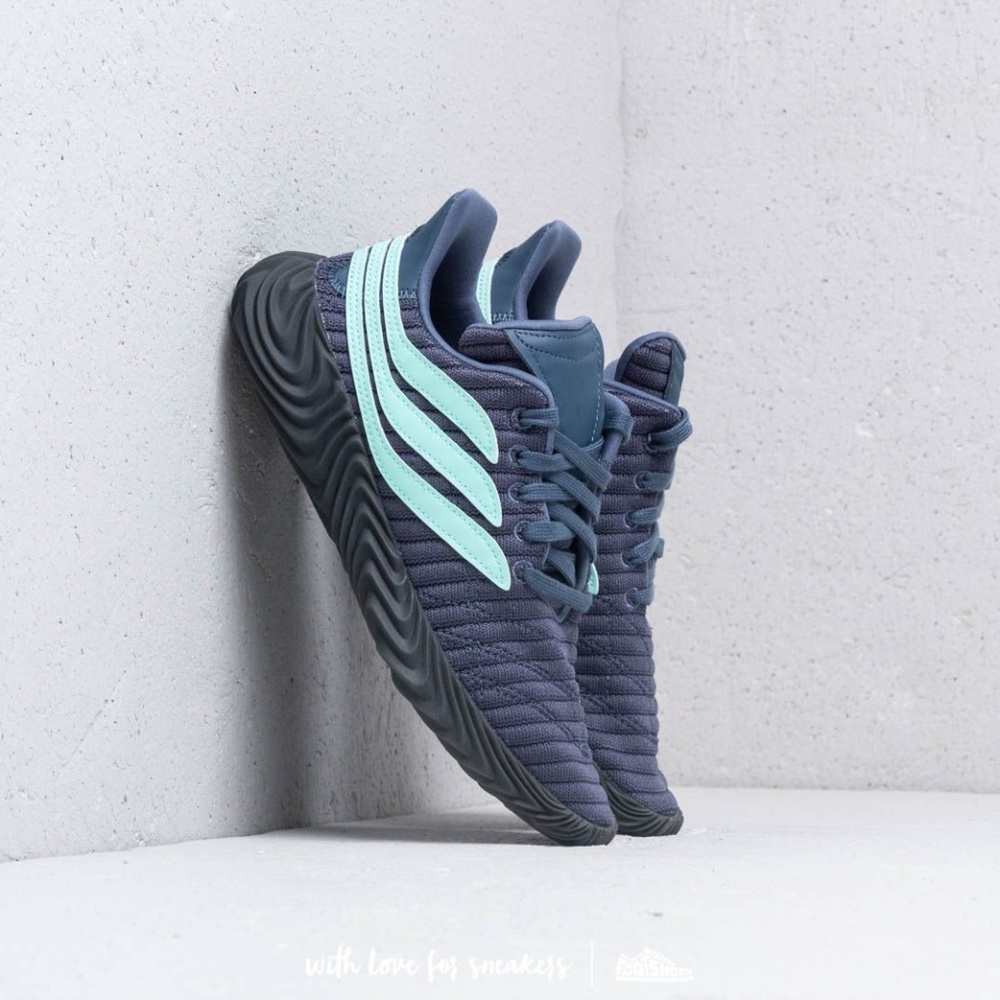 Adidas Sobakov  Size 6Y Grey and Blue New